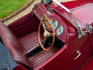 Image 31/50 of MG TD (1953)