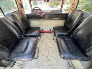 Image 5/5 of Land Rover 88 (1982)