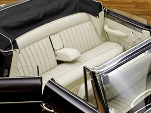 Bild 12/31 von BMW 502 - 3,2 Liter Super (1960)