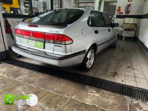 Bild 9/10 von Saab 900 2.0i 16V (1997)