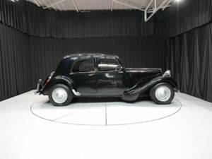 Bild 6/15 von Citroën Traction Avant 11 BL (1947)