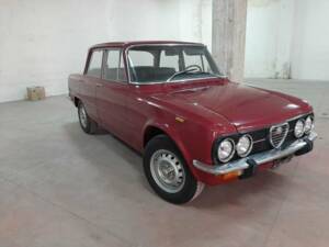 Immagine 4/7 di Alfa Romeo Giulia Nuova Super 1300 (1975)