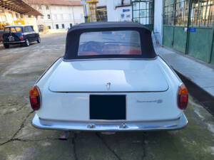 Immagine 10/33 di Innocenti Spider S (1963)