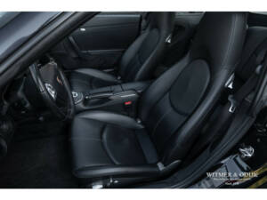 Image 6/29 of Porsche 911 Carrera 4S (2008)
