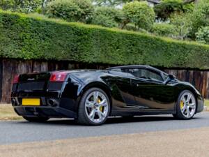 Afbeelding 4/99 van Lamborghini Gallardo (2007)