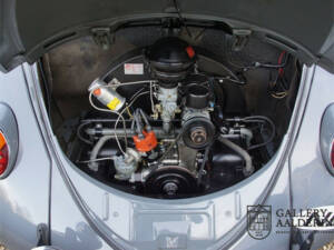 Imagen 4/50 de Volkswagen Maggiolino 1200 Standard &quot;Ovali&quot; (1955)