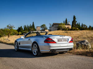 Imagen 30/50 de Mercedes-Benz SL 55 AMG (2006)