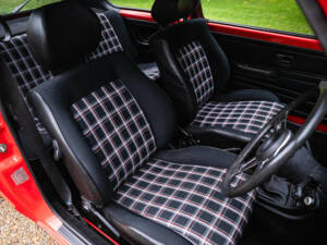 Image 20/35 of Volkswagen Golf Mk I GTI 1.6 (1979)