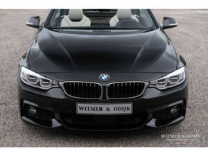 Image 20/45 de BMW 440i (2017)