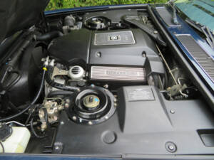 Image 14/19 of Bentley Brooklands R (1997)