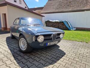 Immagine 2/25 di Alfa Romeo Giulia 1600 Sprint GT (1964)