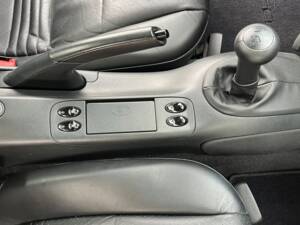 Image 26/49 of Porsche Boxster (1998)