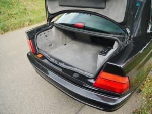 Bild 22/27 von BMW 840Ci (1997)