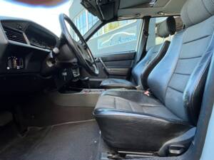 Image 15/89 de Mercedes-Benz 190 E 2.6 (1988)