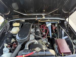 Image 5/5 of GAZ Wolga 24-24 (1976)