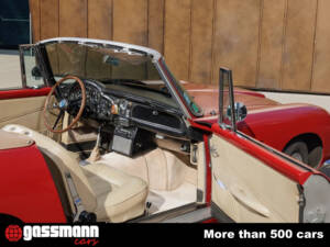 Image 8/15 of Aston Martin DB 5 (1965)