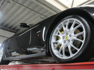 Imagen 12/50 de Ferrari 612 Scaglietti (2006)