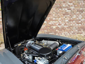 Image 9/50 of Mercedes-Benz 190 SL (1957)