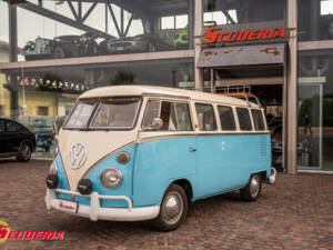 Immagine 2/31 di Volkswagen T1 Brasil &quot;Samba&quot; (1974)