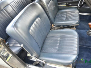 Image 21/50 of BMW 2000 CS (1970)