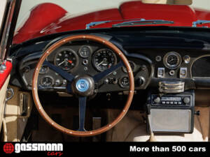 Image 9/15 of Aston Martin DB 5 (1965)