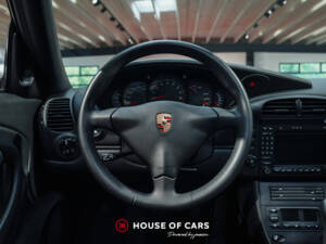 Afbeelding 15/24 van Porsche 911 Carrera (2004)
