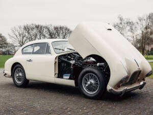 Image 48/53 de Aston Martin DB 2&#x2F;4 Mk I (1955)