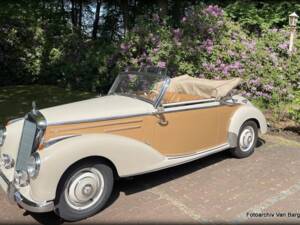 Image 9/38 of Mercedes-Benz 220 Cabriolet A (1954)