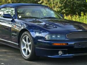 Imagen 17/50 de Aston Martin V8 Volante (1998)