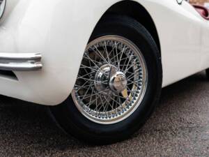 Imagen 3/43 de Jaguar XK 120 OTS (1951)