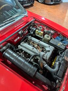 Bild 30/33 von Alfa Romeo 2000 GT Veloce (1972)