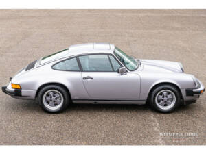 Image 11/32 of Porsche 911 Carrera 3.2 &quot;25 years 911&quot; (1988)