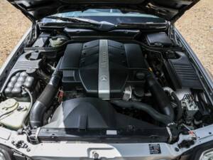 Bild 19/31 von Mercedes-Benz SL 280 (2000)