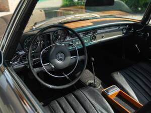 Immagine 49/50 di Mercedes-Benz 280 SL (1969)