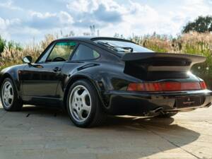 Image 14/50 of Porsche 911 Turbo 3.3 (1991)