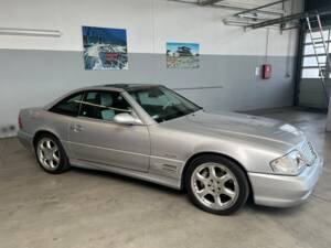 Image 59/60 of Mercedes-Benz SL 500 &quot;Silver Arrow&quot; (2002)