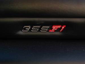 Bild 38/44 von Ferrari F 355 Spider (1998)