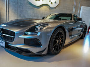 Image 2/37 of Mercedes-Benz SLS AMG Black Series (2014)