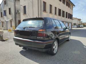 Image 4/10 of Volkswagen Golf III GTI 2.0 (1996)