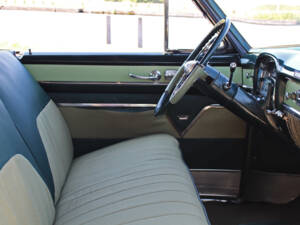 Image 16/21 of Cadillac 62 Coupe DeVille (1953)