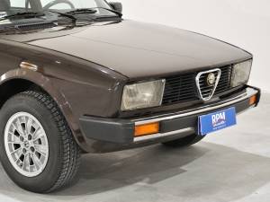 Image 28/36 de Alfa Romeo Alfetta 1.6 (1983)
