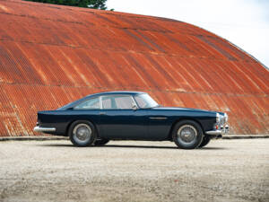 Image 9/33 de Aston Martin DB 4 (1963)