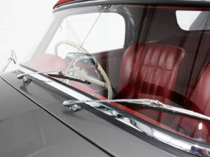 Image 10/25 of Mercedes-Benz 190 SL (1960)