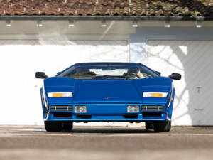 Image 7/50 of Lamborghini Countach LP 400 S (1981)