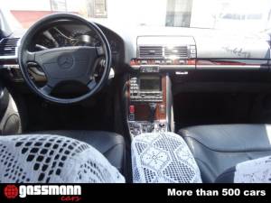 Image 12/15 of Mercedes-Benz S 500 (1996)