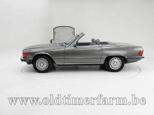 Imagen 8/15 de Mercedes-Benz 280 SL (1984)