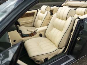 Image 27/36 of Aston Martin Virage Volante (1998)