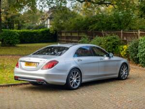 Image 3/43 of Mercedes-Benz C 63 S AMG (2015)