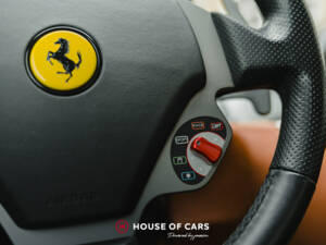 Image 42/50 of Ferrari 599 GTB Fiorano (2006)