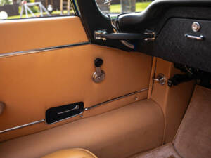 Bild 26/32 von Jaguar E-Type V12 (1973)